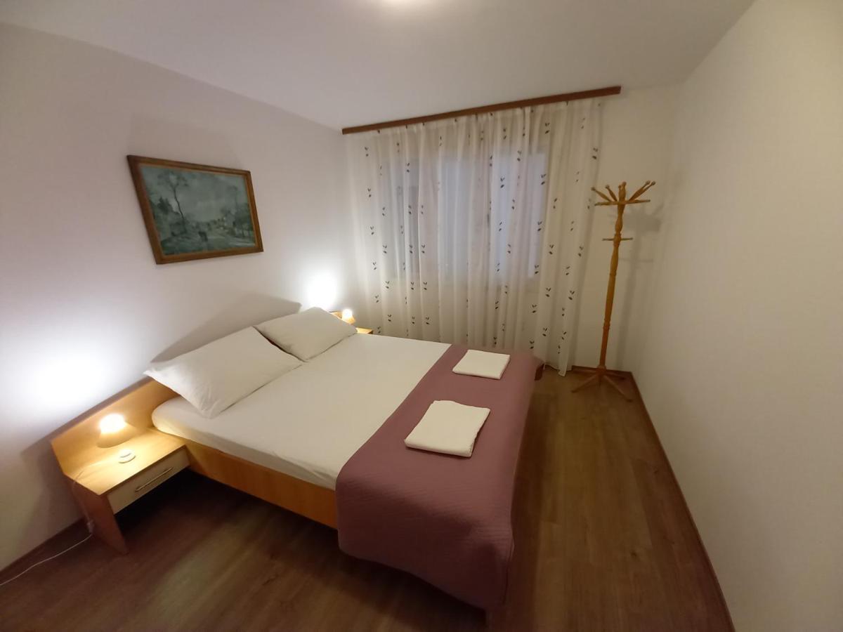 Apartments Lungo Pula Phòng bức ảnh